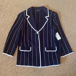 Never worn Ming Wang Blazer